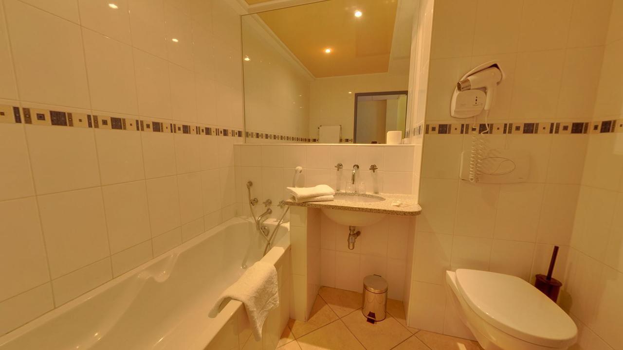 Hotel La Conga Sete Bagian luar foto
