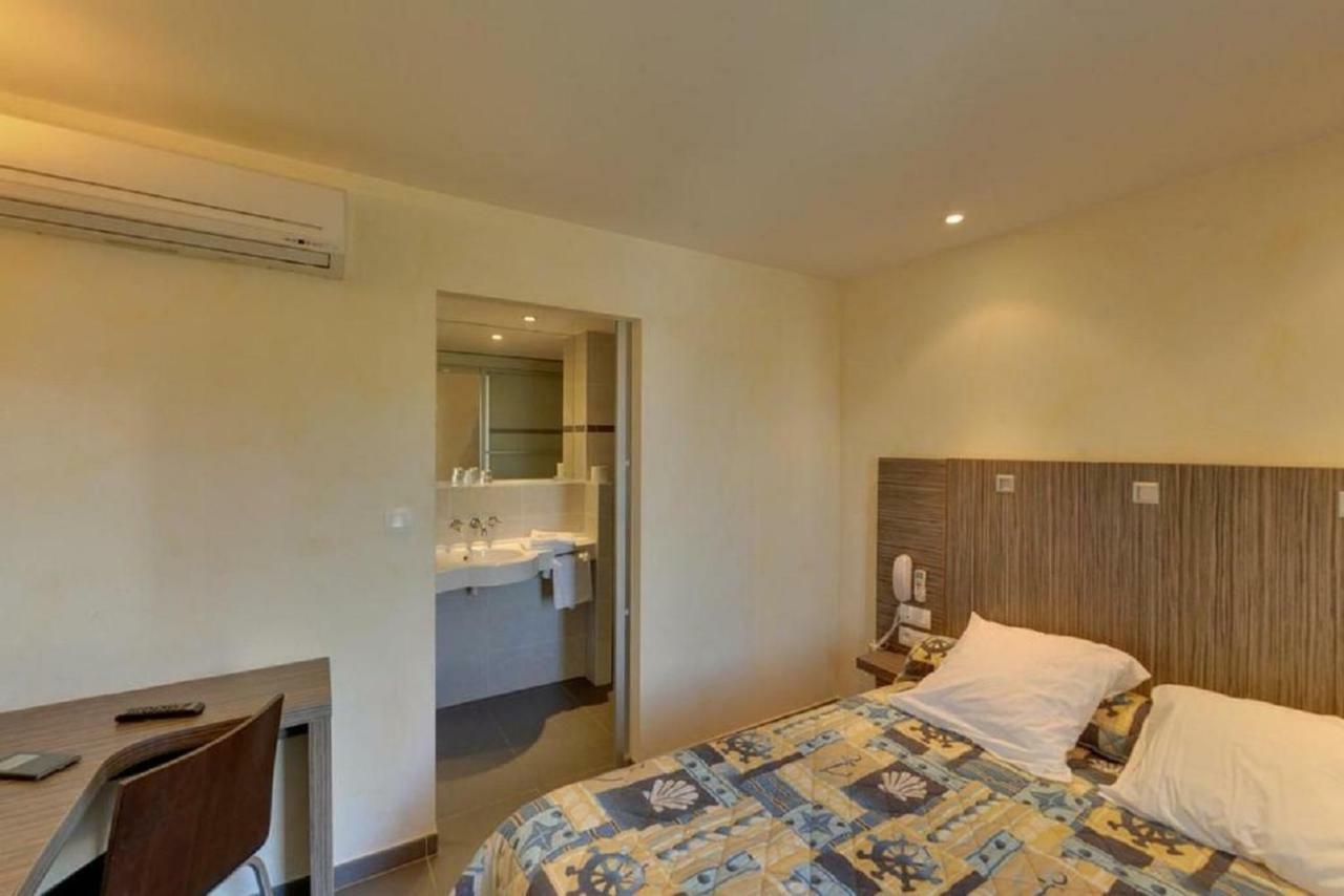 Hotel La Conga Sete Bagian luar foto